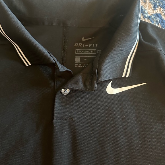 Nike polo shirt - Picture 2 of 4